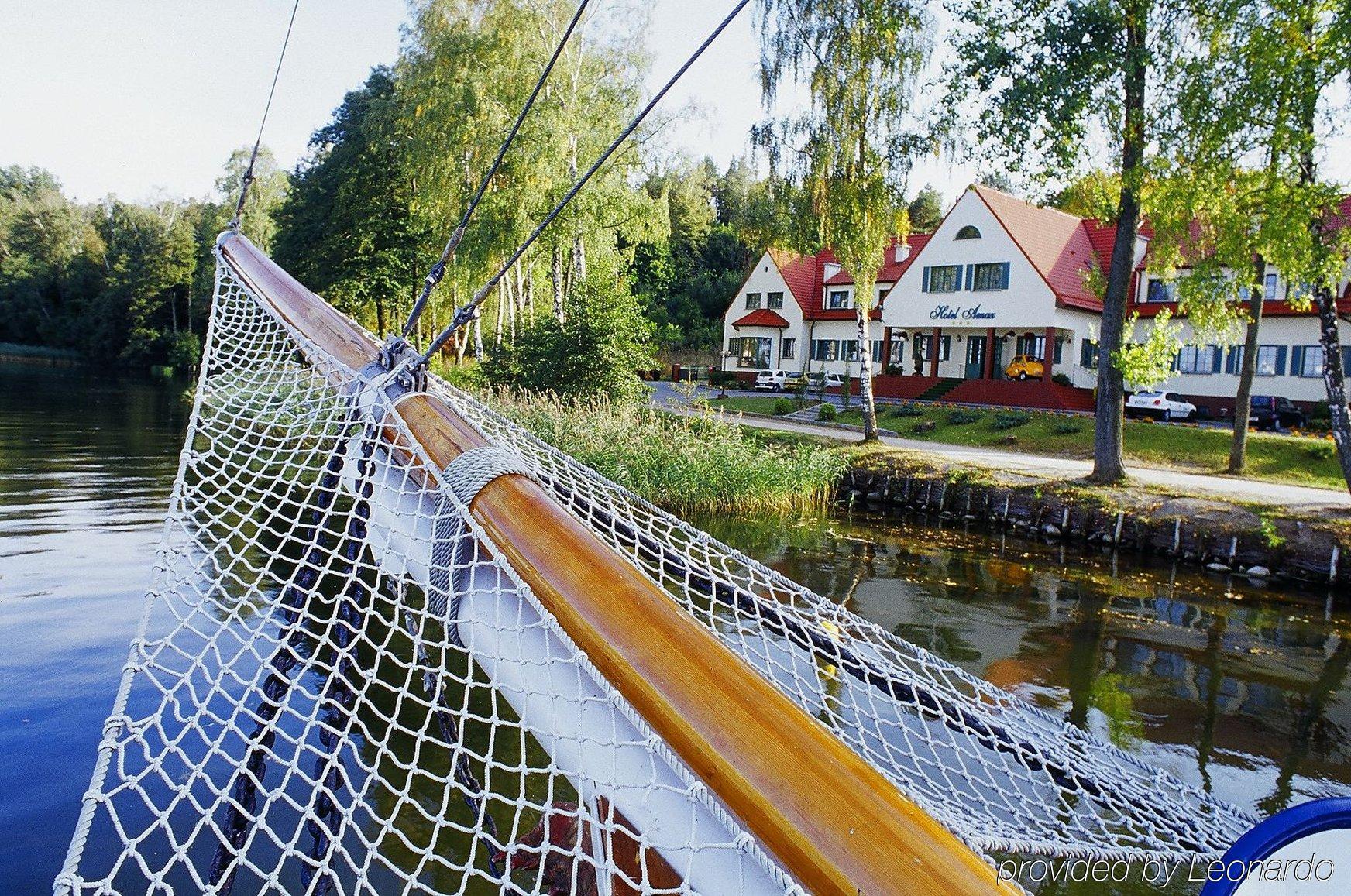 Amax Boutique Hotel Mikołajki エクステリア 写真